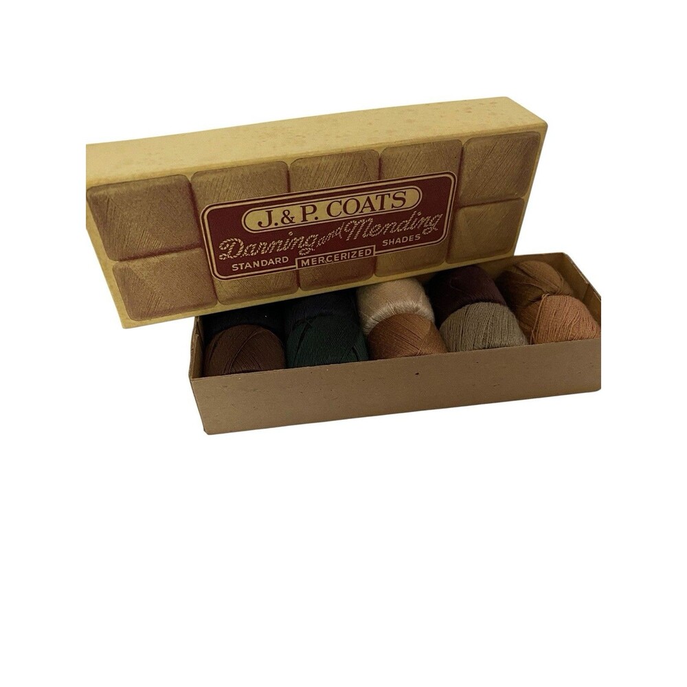 Vintage J.&P. Coats Darning  and Mending Mercerized Thread Spools Original Box